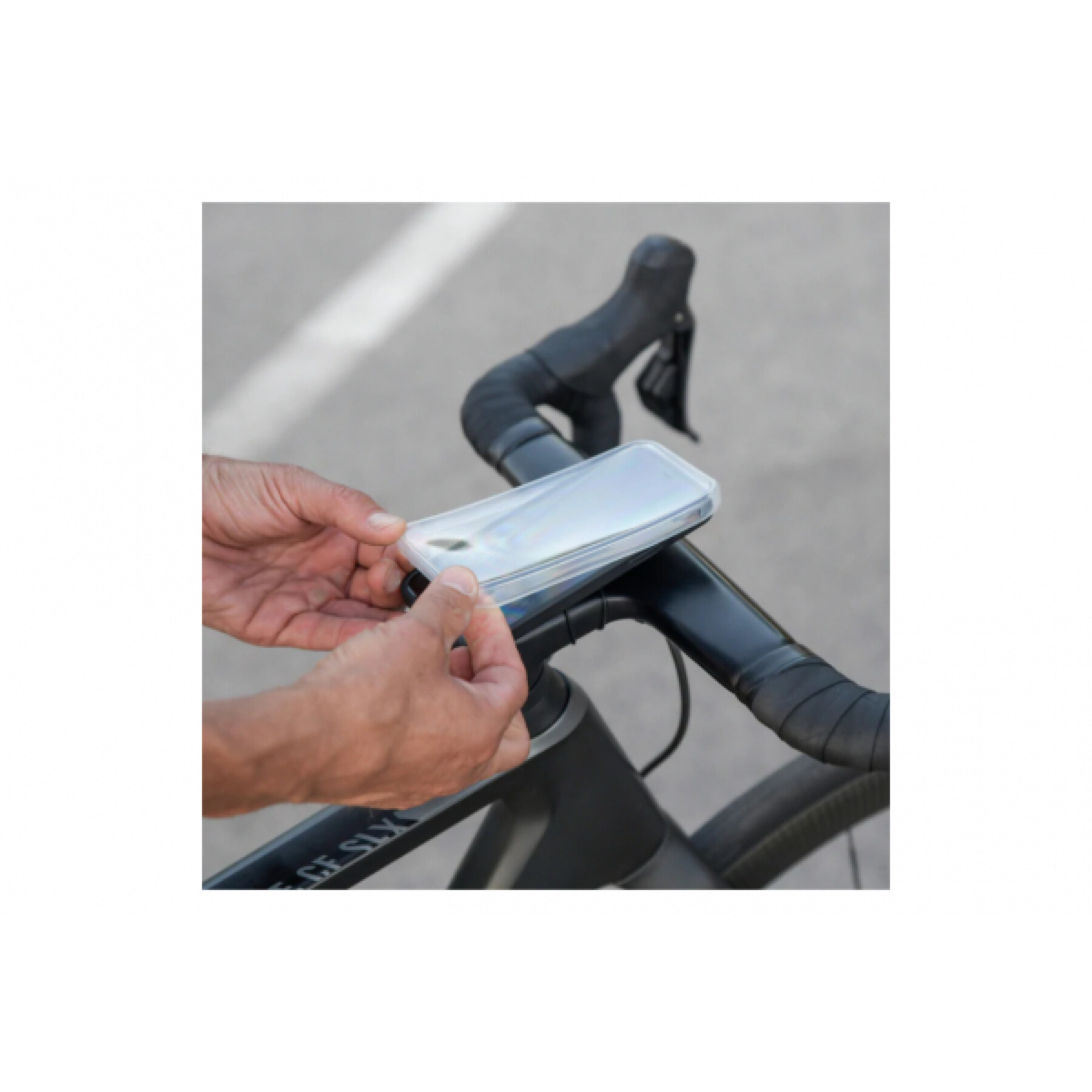 Telefonhållare + fodral SP Connect Bike Bundle (huawei p20 pro)